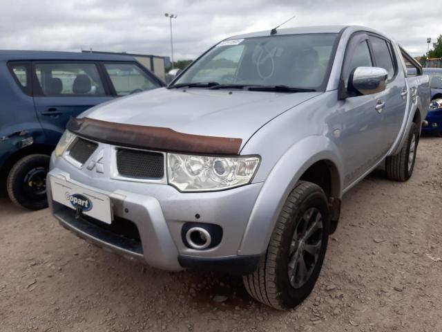 MITSUBISHI L200 BARB 2011