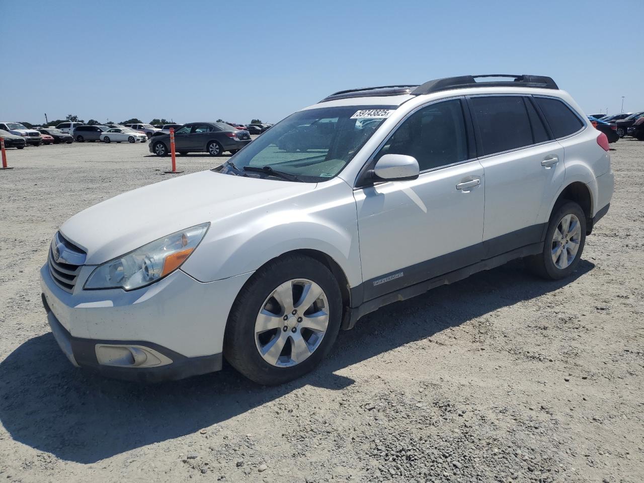 2011 Subaru Outback 3.6R Limited للبيع في Antelope، CA - Side