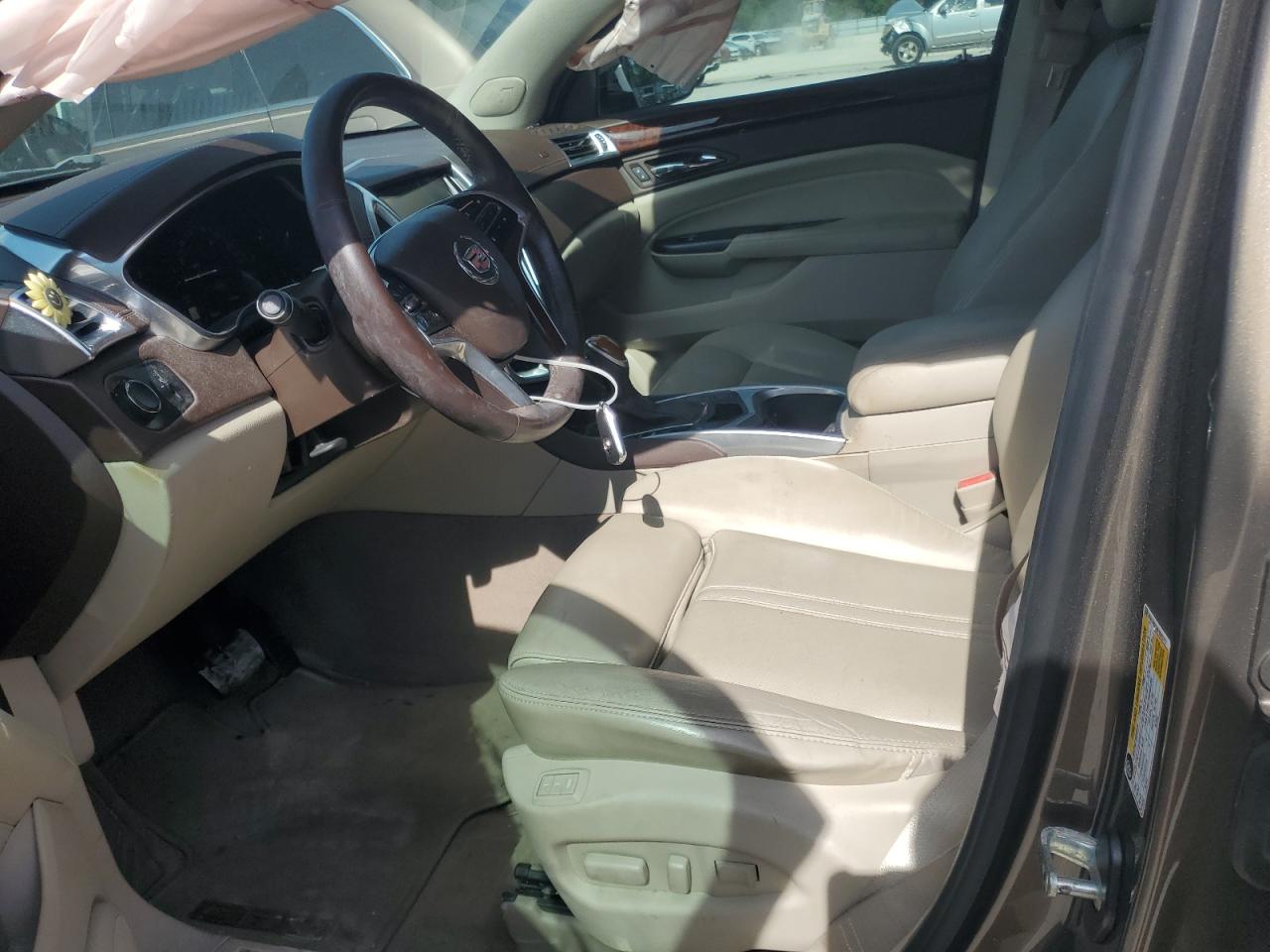 2015 Cadillac Srx Luxury Collection VIN: 3GYFNBE39FS523717 Lot: 62644175