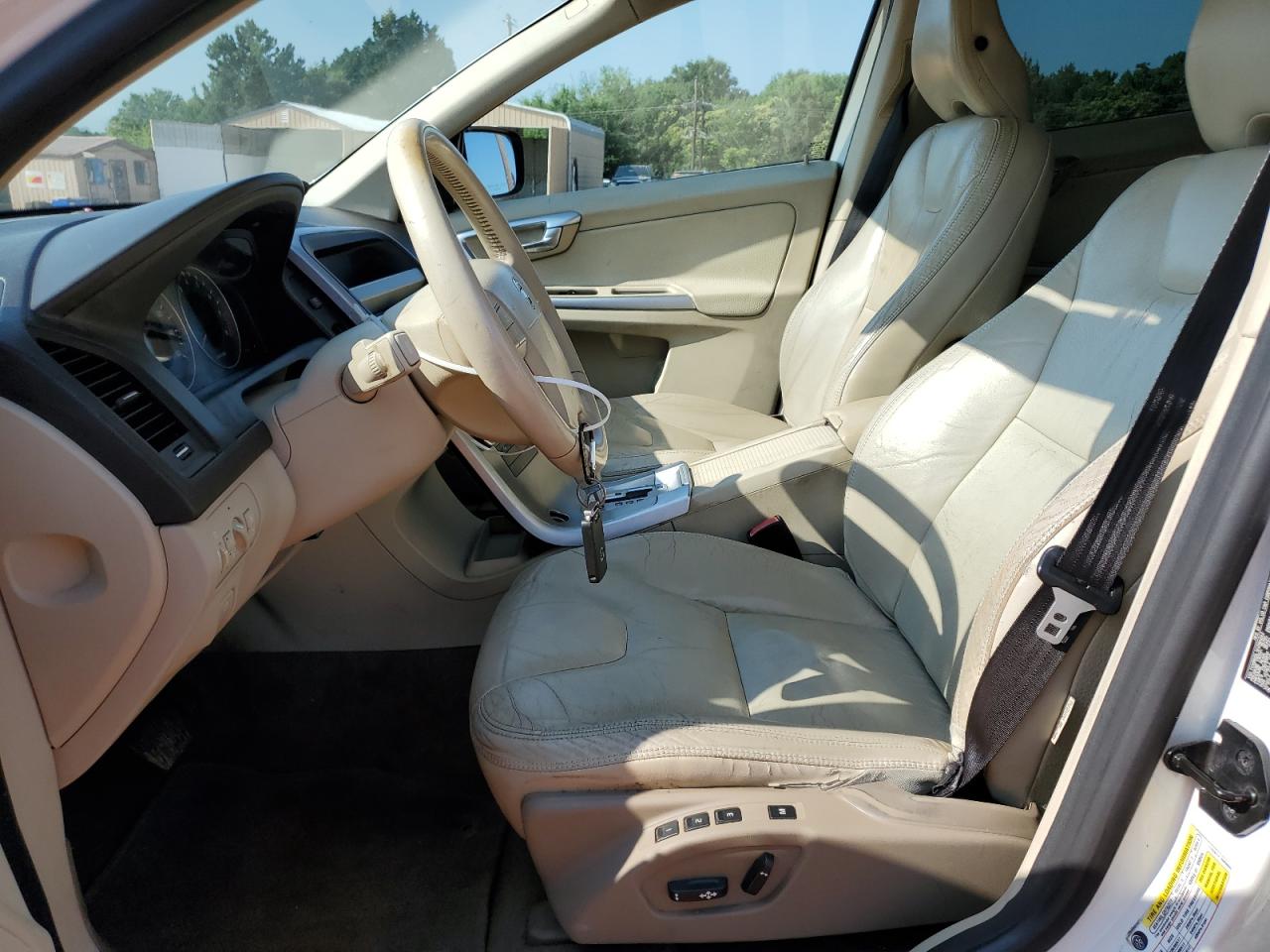 2010 Volvo Xc60 3.2 VIN: YV4982DL1A2084042 Lot: 62006185