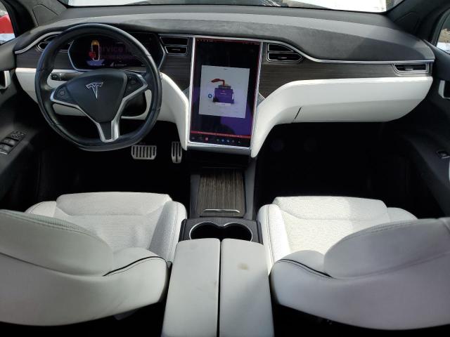 Parquets TESLA MODEL X 2016 White