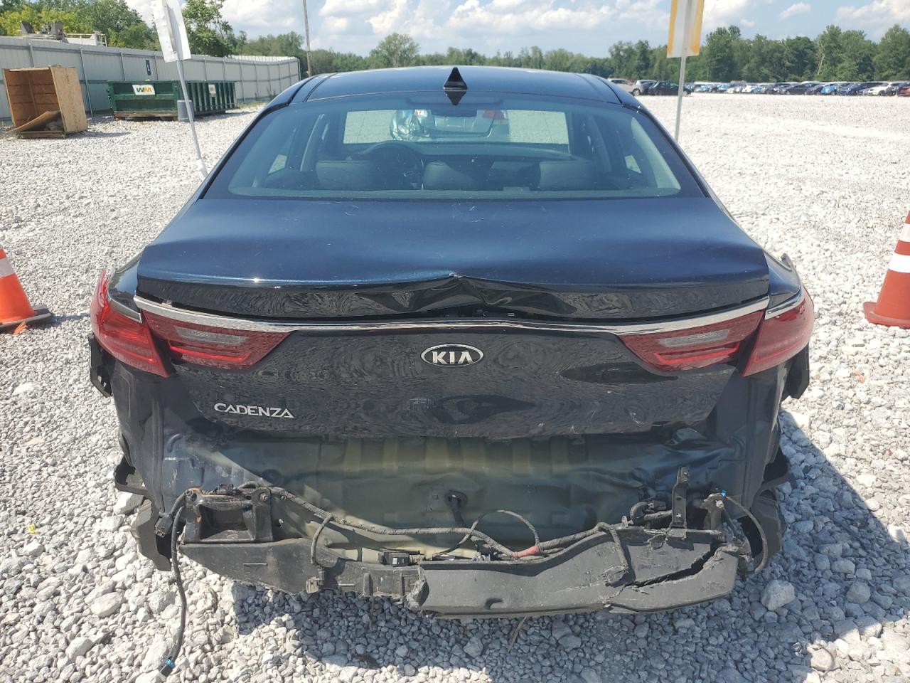 2018 Kia Cadenza Luxury VIN: KNALC4J10J5101527 Lot: 62526845