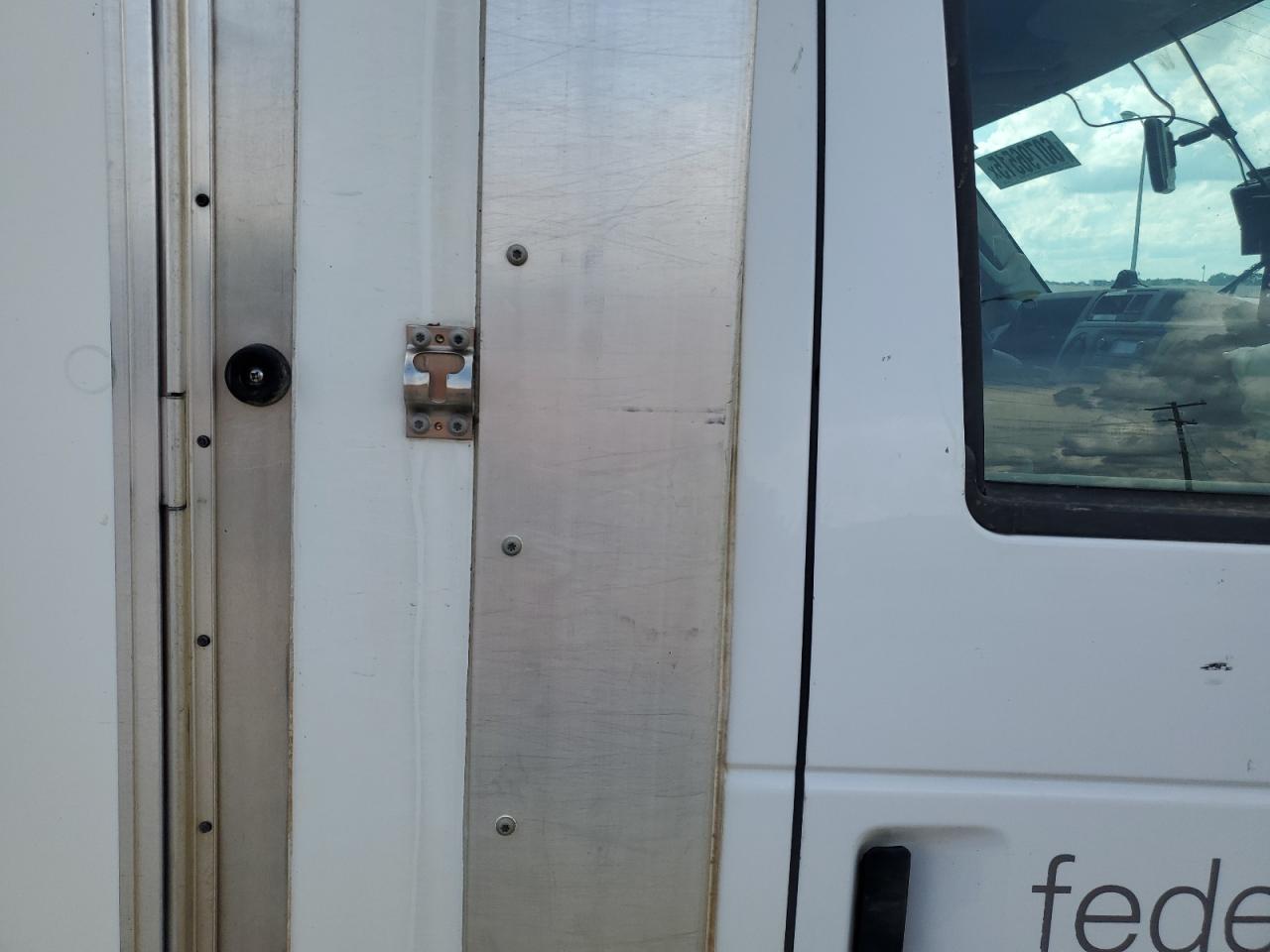 2021 Ford Econoline E350 Super Duty Cutaway Van VIN: 1FDWE3FN3MDC27399 Lot: 60796515