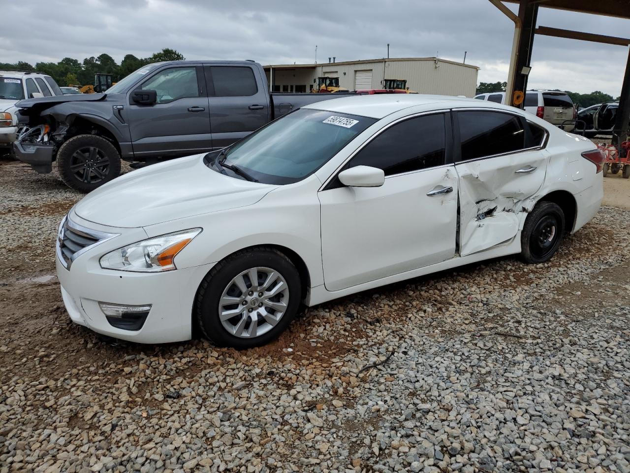 2015 Nissan Altima 2.5 للبيع في Tanner، AL - Side