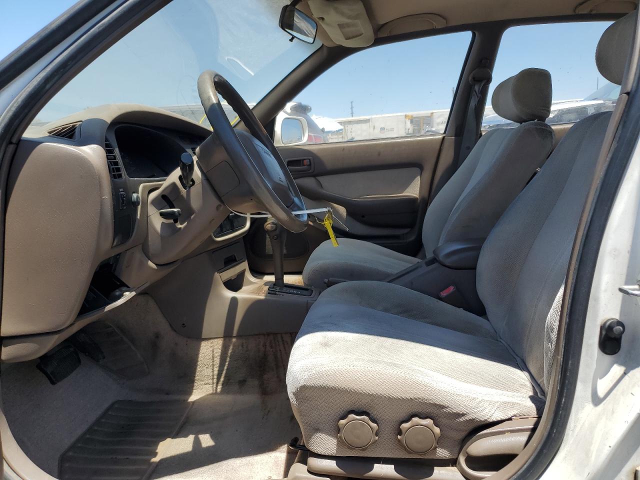 1995 Toyota Camry Le VIN: JT2SK12E9S0318065 Lot: 63078775
