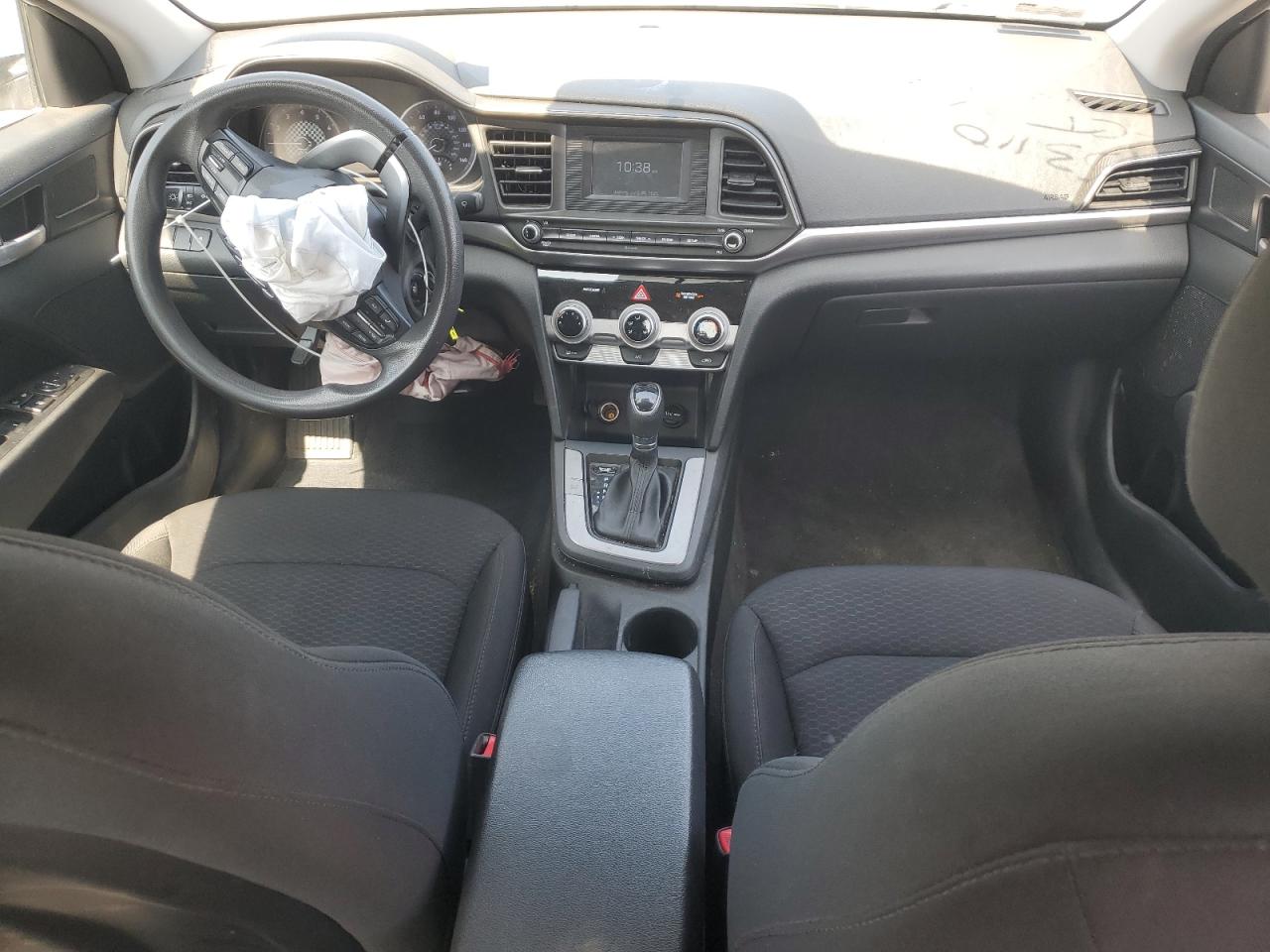 2019 Hyundai Elantra Se VIN: 5NPD74LF9KH453110 Lot: 61613405
