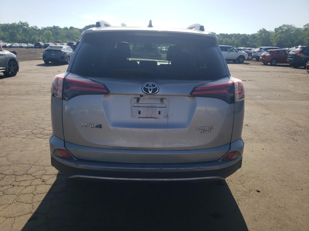 2017 Toyota Rav4 Limited VIN: 2T3DFREV5HW661958 Lot: 61678405