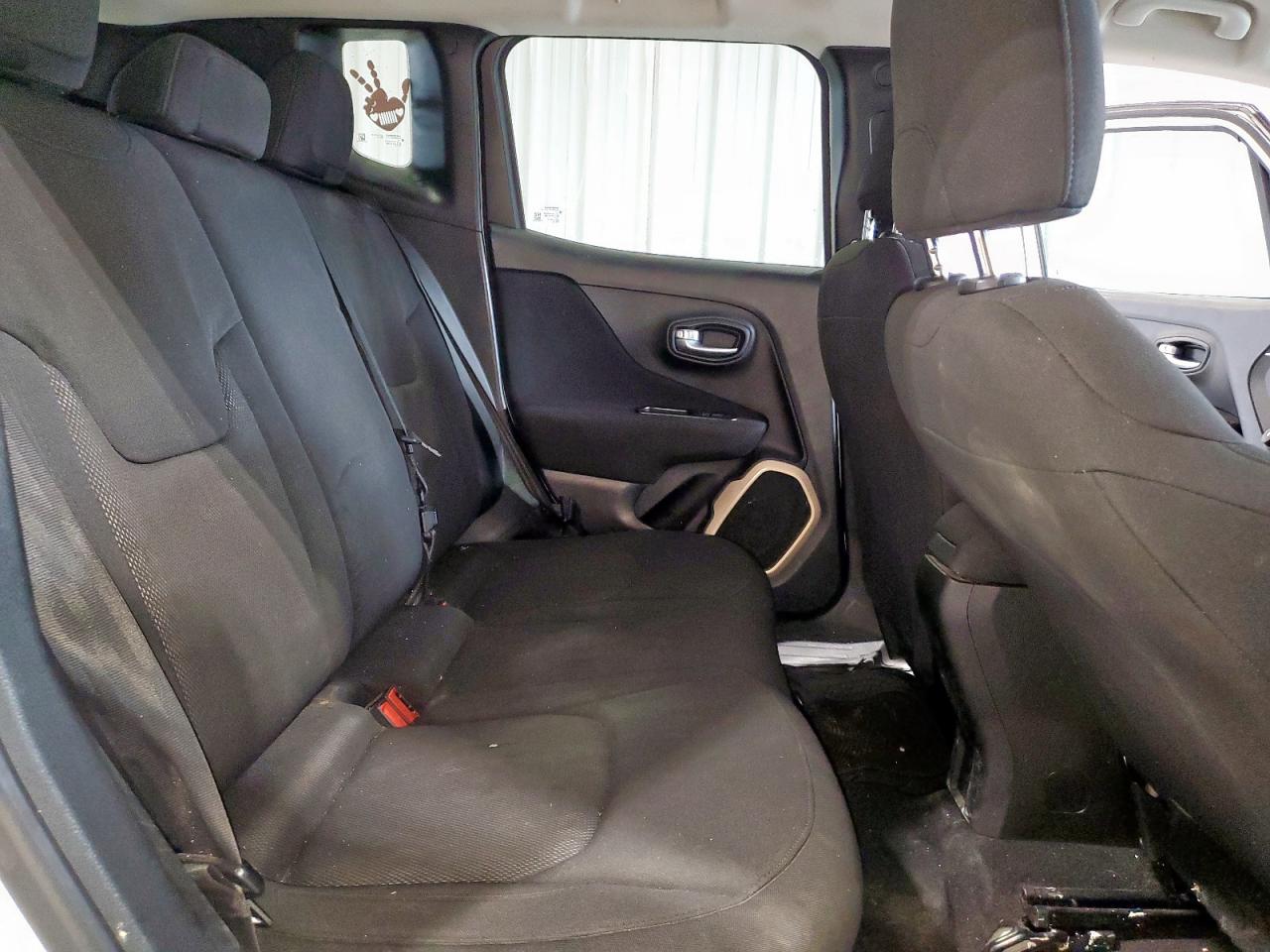 2016 Jeep Renegade Sport VIN: ZACCJAAT4GPE38355 Lot: 60842275
