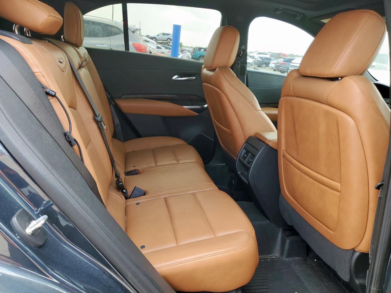 2020 Cadillac Xt4 Premium Luxury VIN: 1GYFZCR45LF071052 Lot: 61854905