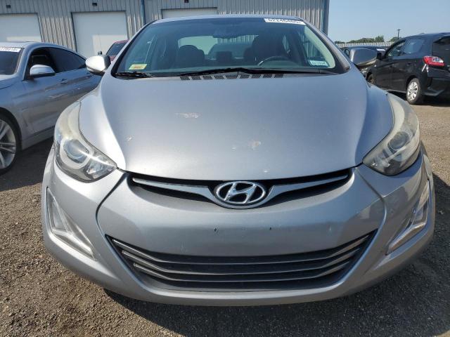  HYUNDAI ELANTRA 2016 Сріблястий