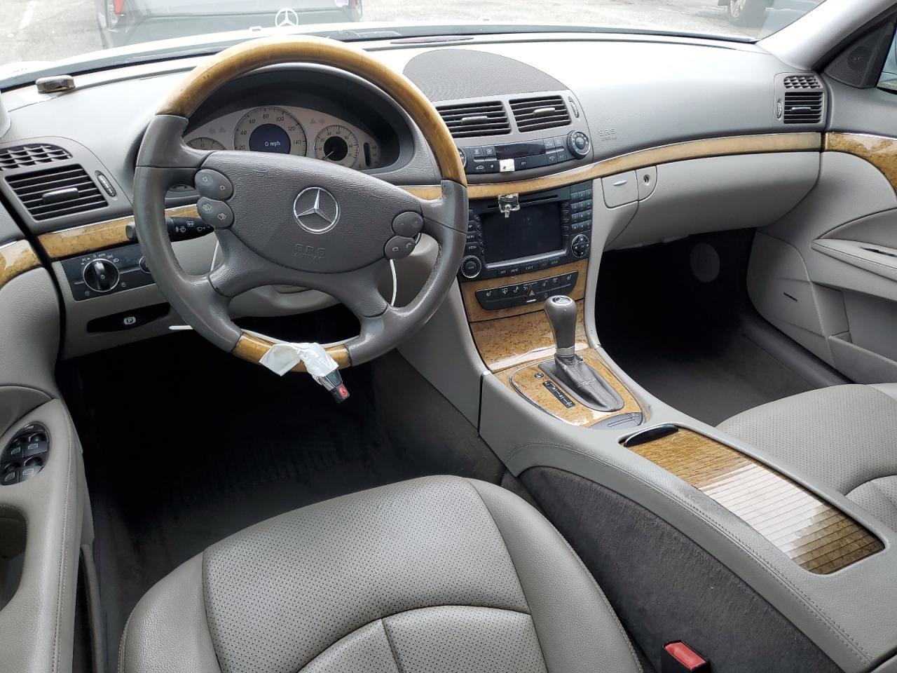 2007 Mercedes-Benz E 350 VIN: WDBUF56XX7B006919 Lot: 62540955