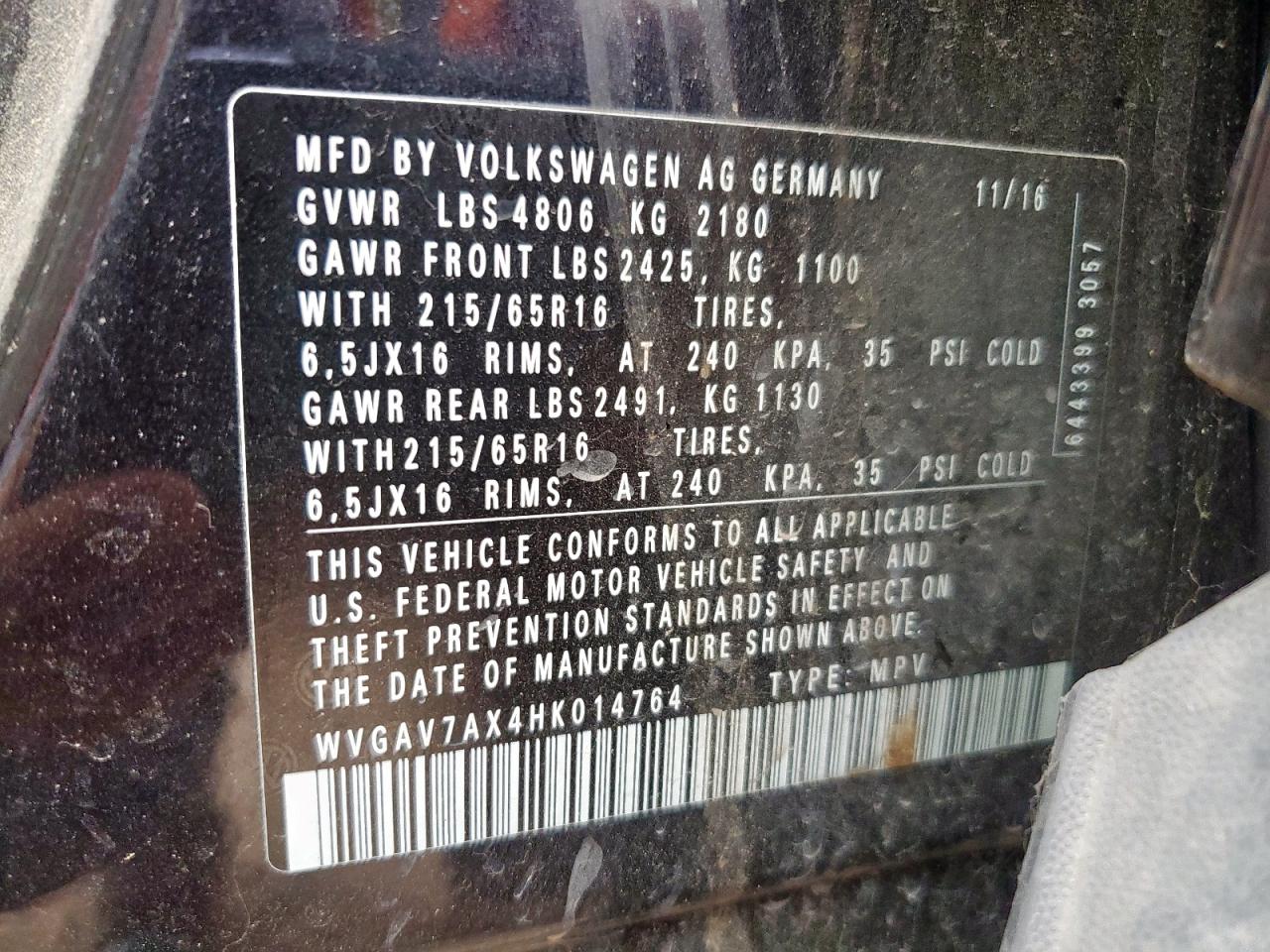 2017 Volkswagen Tiguan S VIN: WVGAV7AX4HK014764 Lot: 63100435
