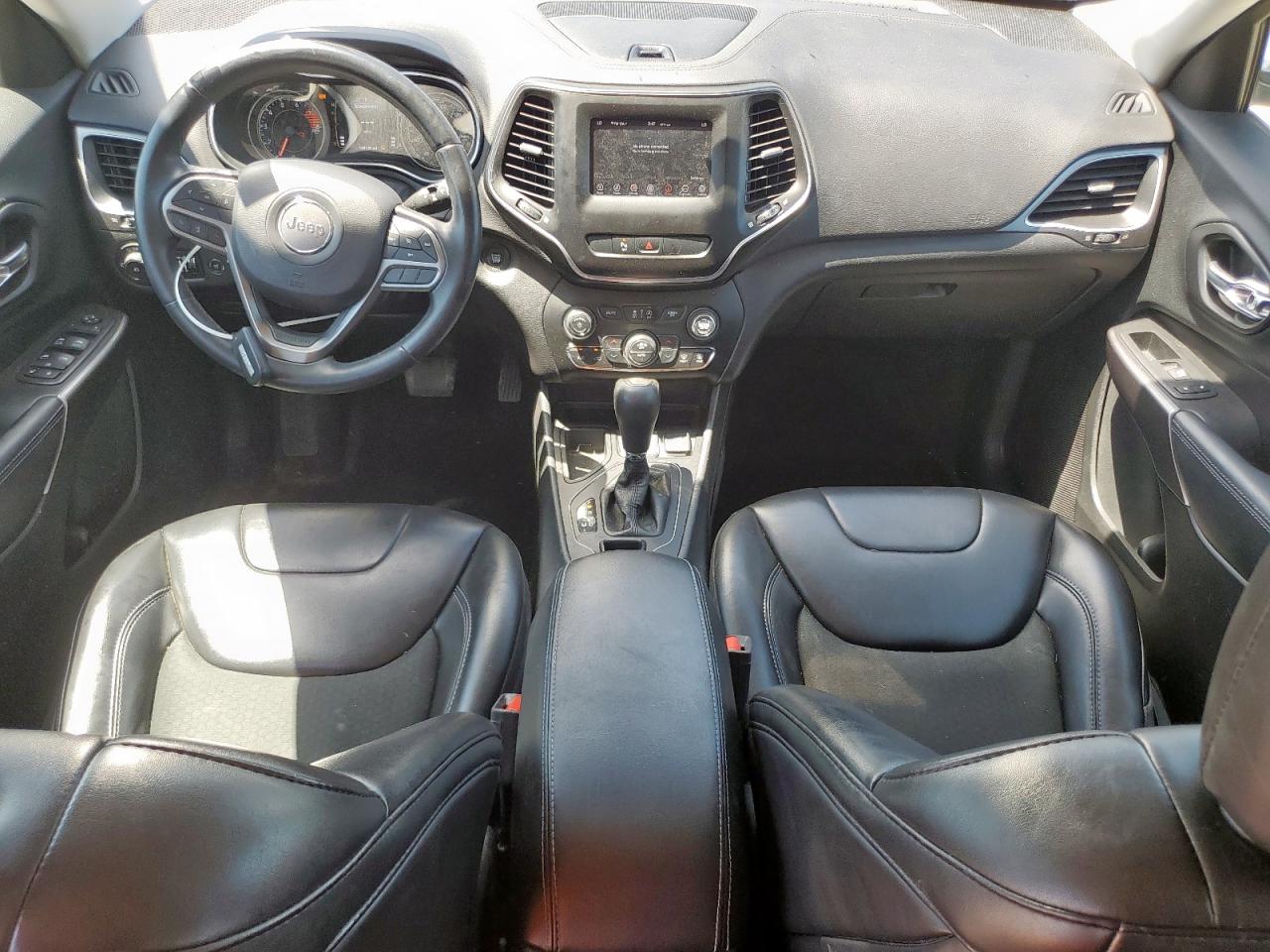 1c4pjllx9kd383941 1C4PJLLX9KD383941 2019 Jeep Cherokee Latitude Plus