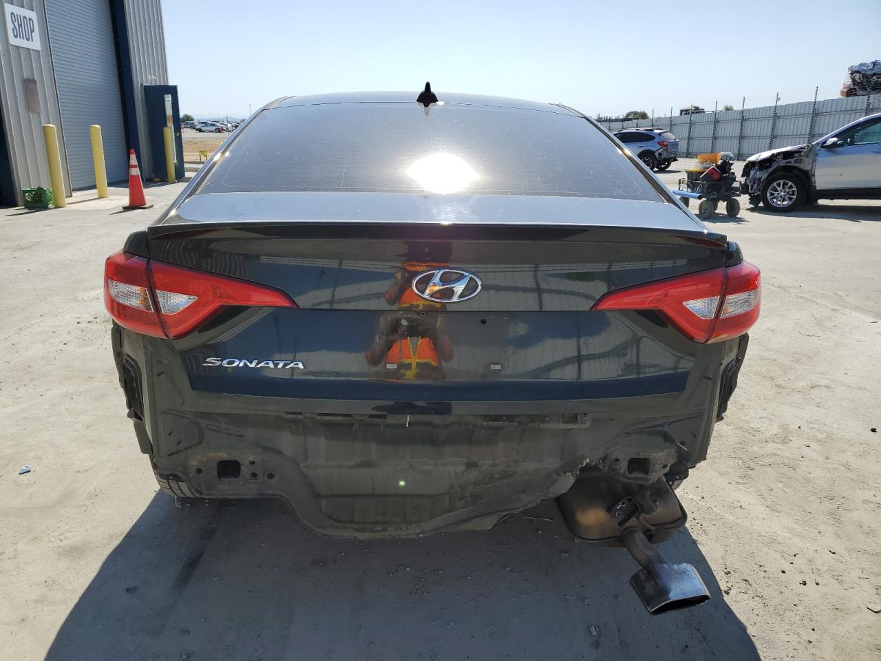 2017 Hyundai Sonata Se VIN: 5NPE24AF6HH573185 Lot: 62153305