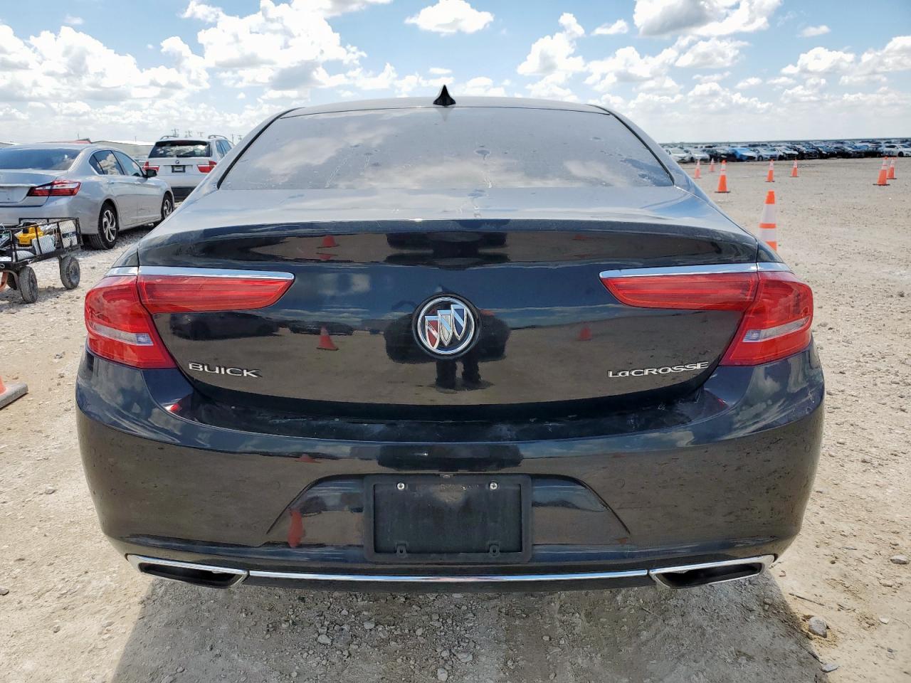 2017 Buick Lacrosse Essence VIN: 1G4ZP5SS1HU205860 Lot: 62564535