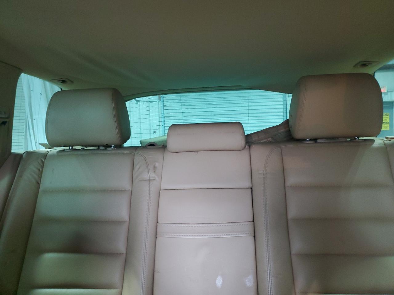 2004 Volkswagen Touareg 4.2 VIN: WVGCM67L74D005050 Lot: 62314225