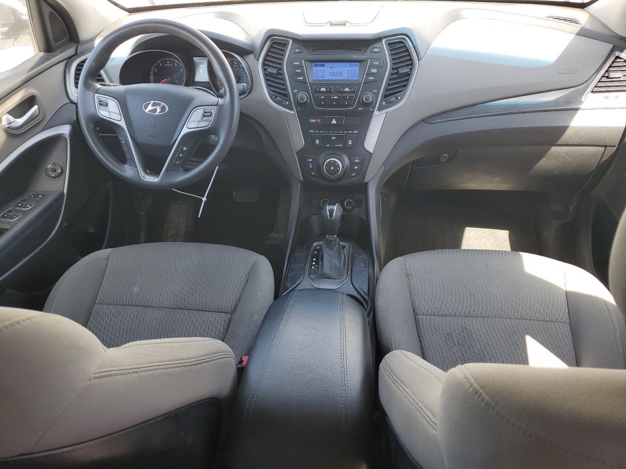 2016 Hyundai Santa Fe Sport VIN: 5XYZTDLB2GG318287 Lot: 63037585