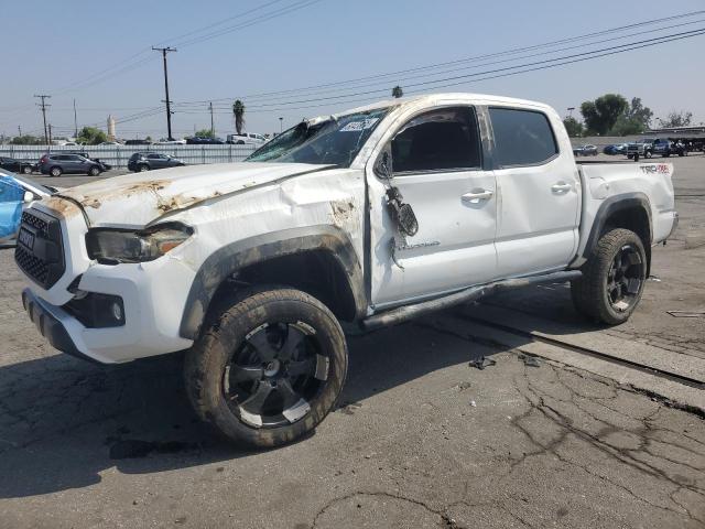  TOYOTA TACOMA 2017 Biały