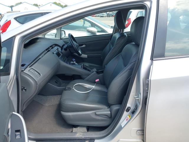 2010 TOYOTA PRIUS T SP