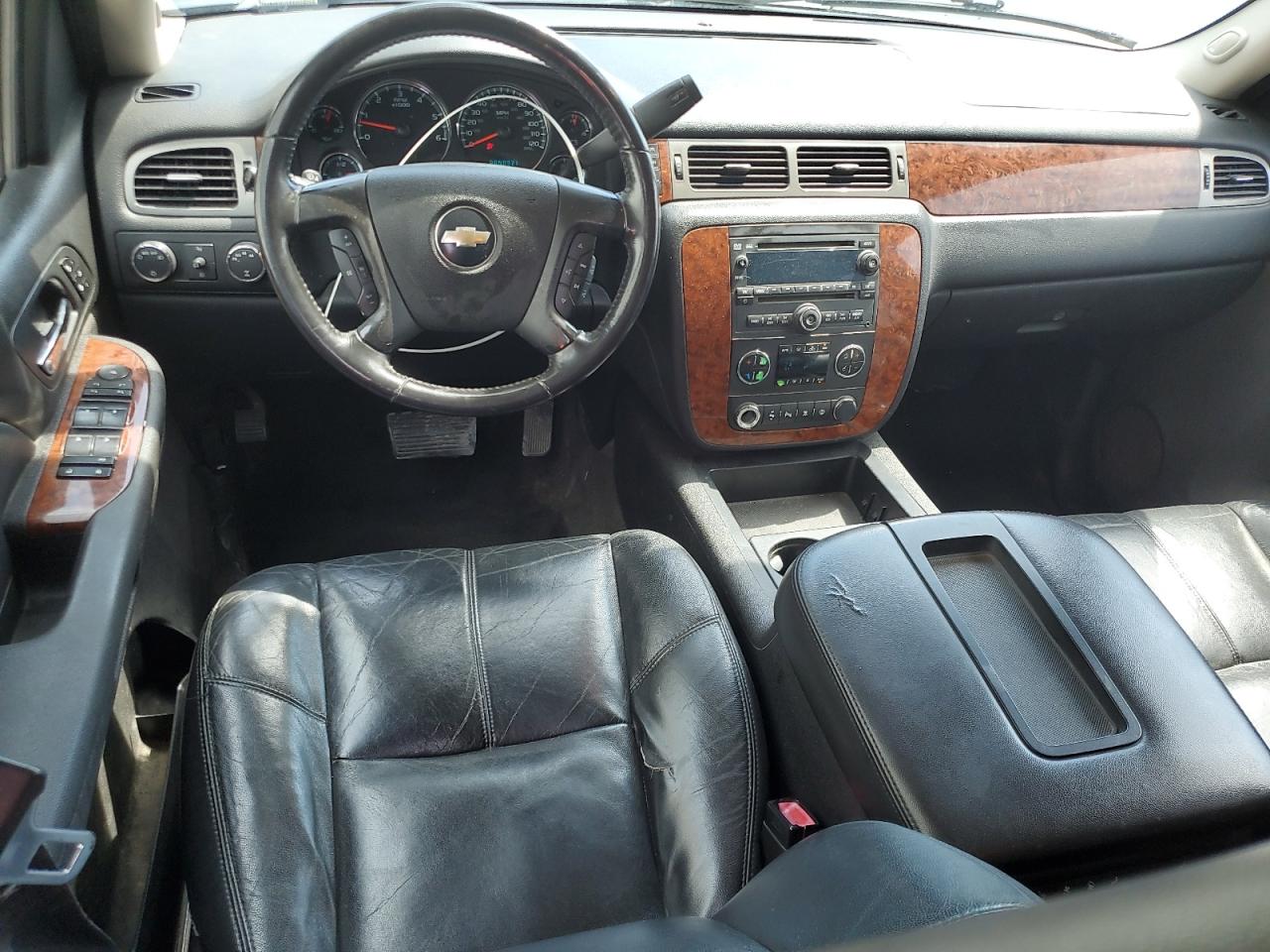 2008 Chevrolet Suburban K1500 Ls VIN: 1GNFK16368J114108 Lot: 62155525