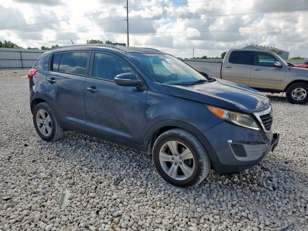 KIA SPORTAGE 2013 VIN KNDPB3A22D7371670 zdjęcie 4