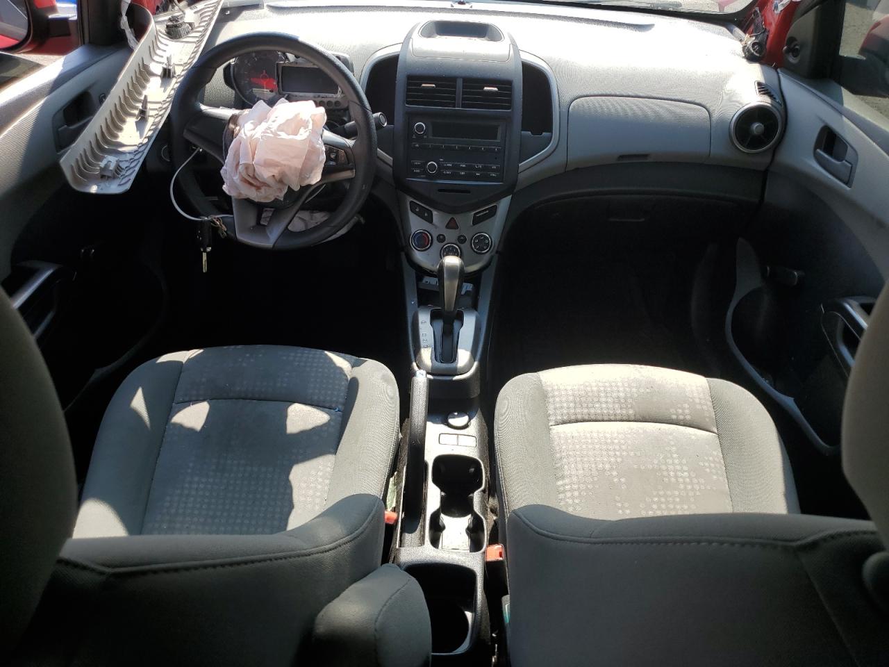 2015 Chevrolet Sonic Ls VIN: 1G1JA5SG4F4159090 Lot: 70115155