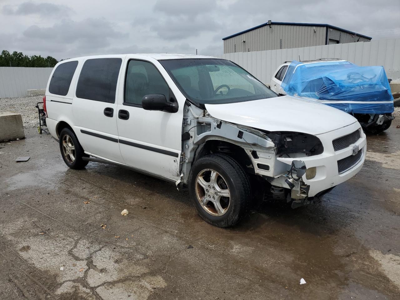 1GNDV23147D172660 CHEVROLET UPLANDER 2007 WHITE Photo 4