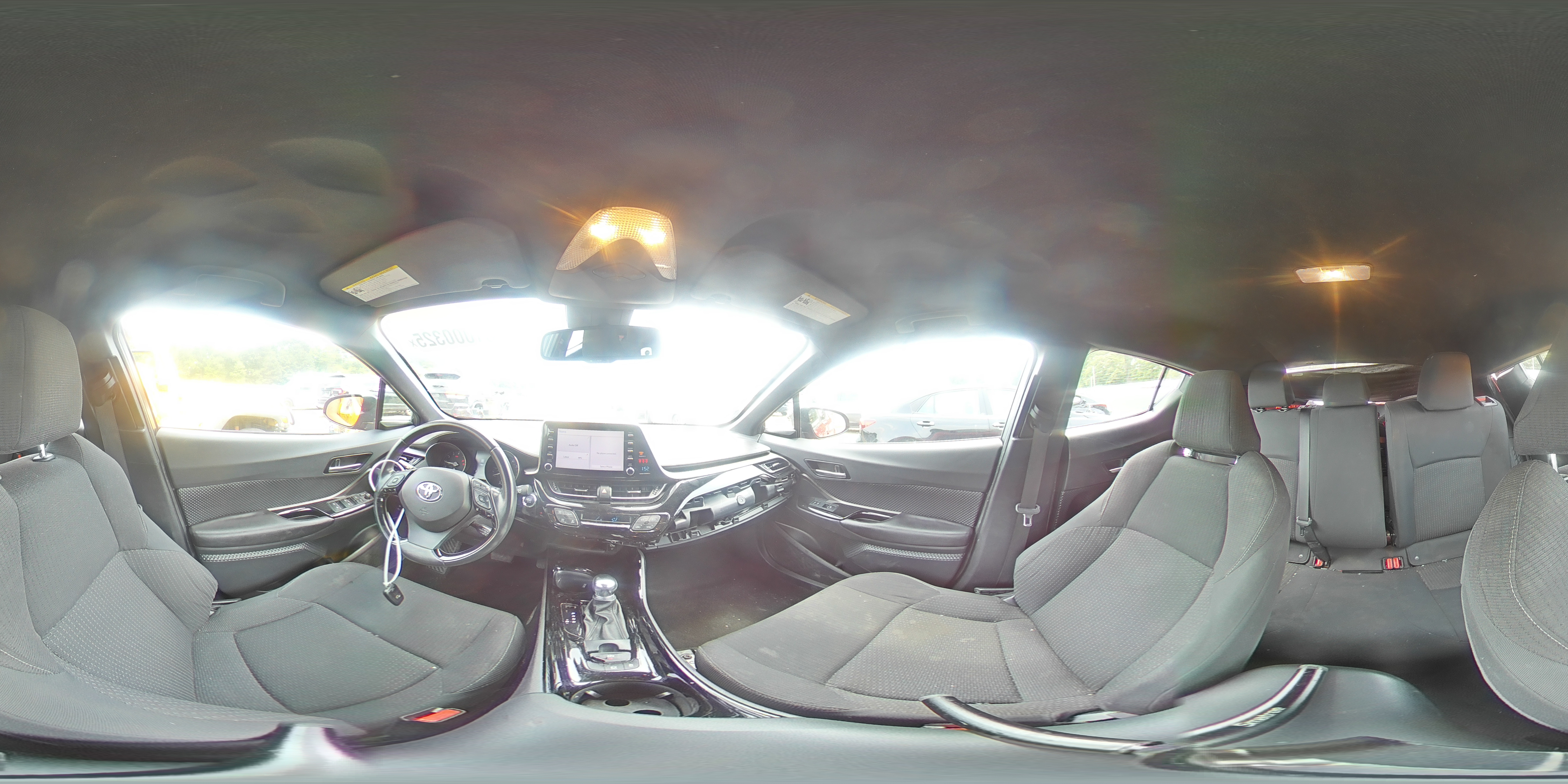 2019 Toyota C-Hr Xle VIN: NMTKHMBX0KR092244 Lot: 61000325