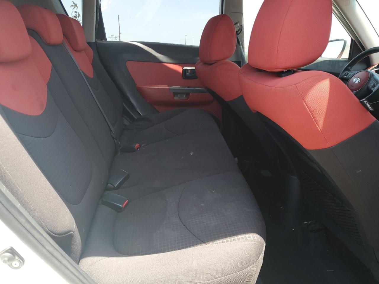 2010 Kia Soul + VIN: KNDJT2A20A7038571 Lot: 60517725