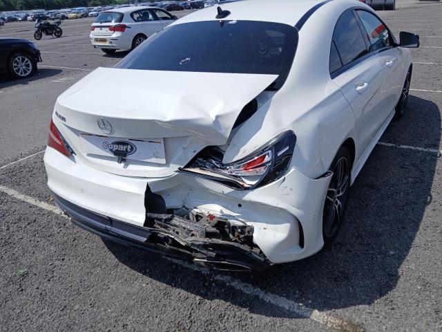 2017 MERCEDES BENZ CLA 180 AM