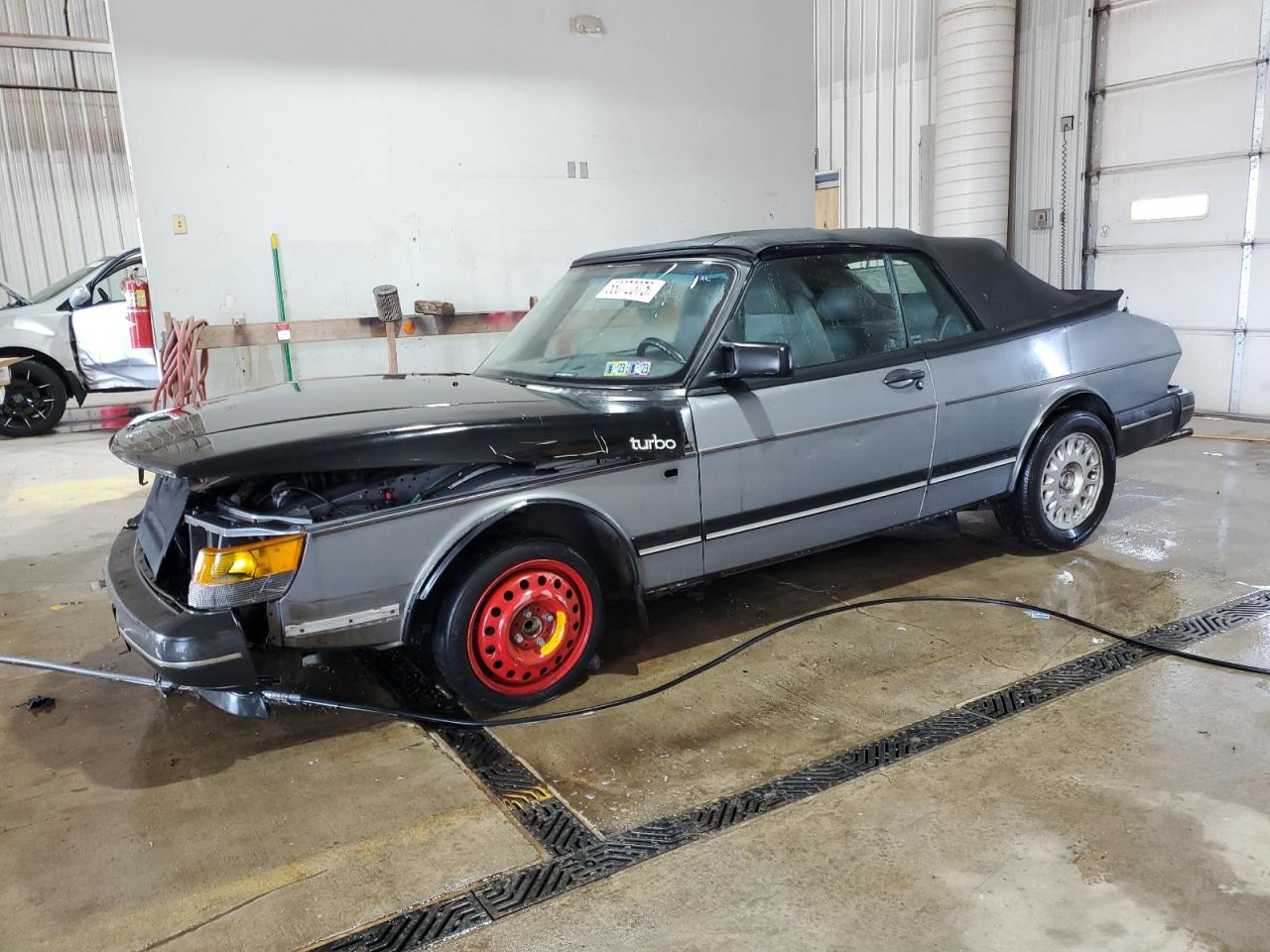 1994 Saab 900 продається в York Haven, PA - Front End