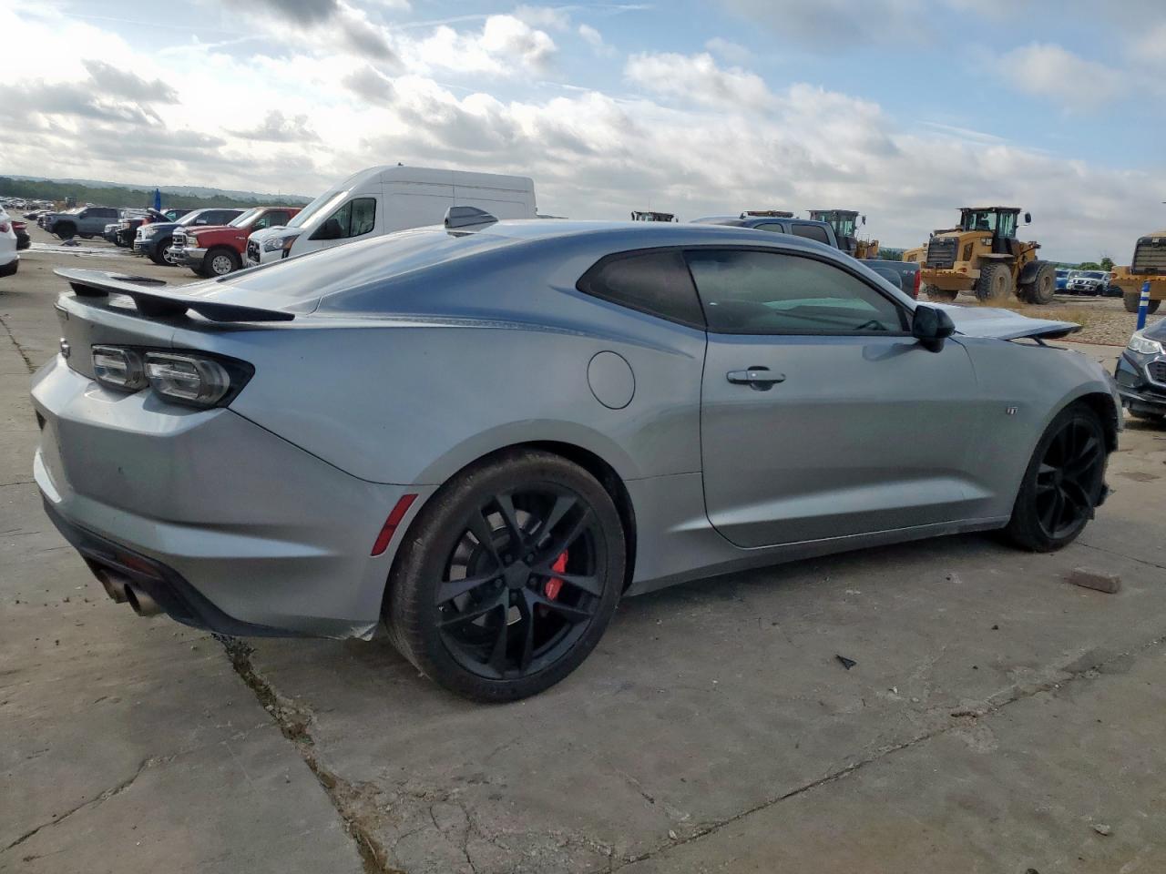CHEVROLET CAMARO 2023 VIN 1G1FH1R75P0158054 photo 3