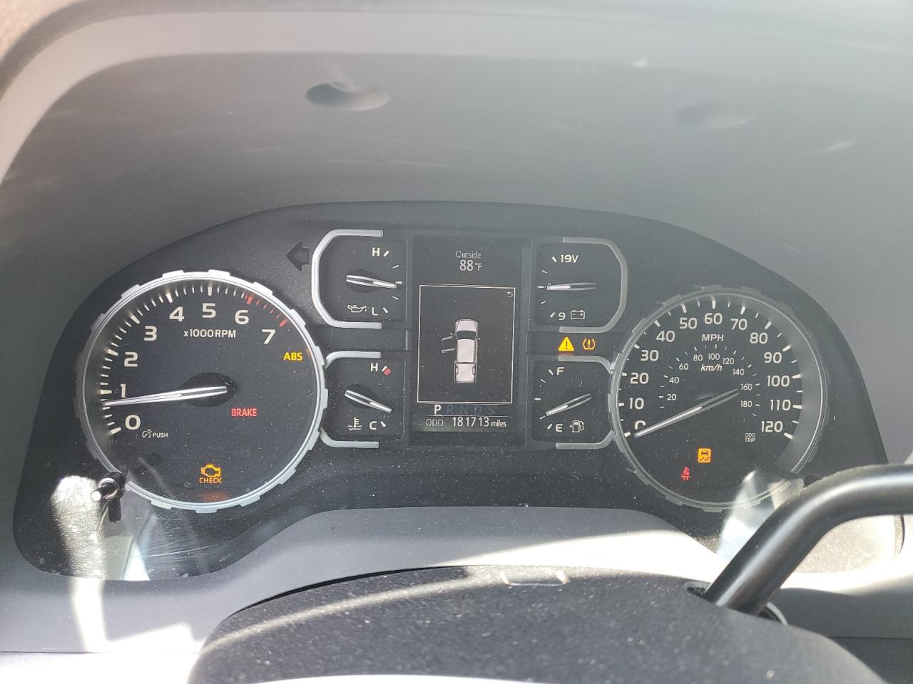 2019 Toyota Tundra Double Cab Sr VIN: 5TFTY5F18KX010661 Lot: 62647095