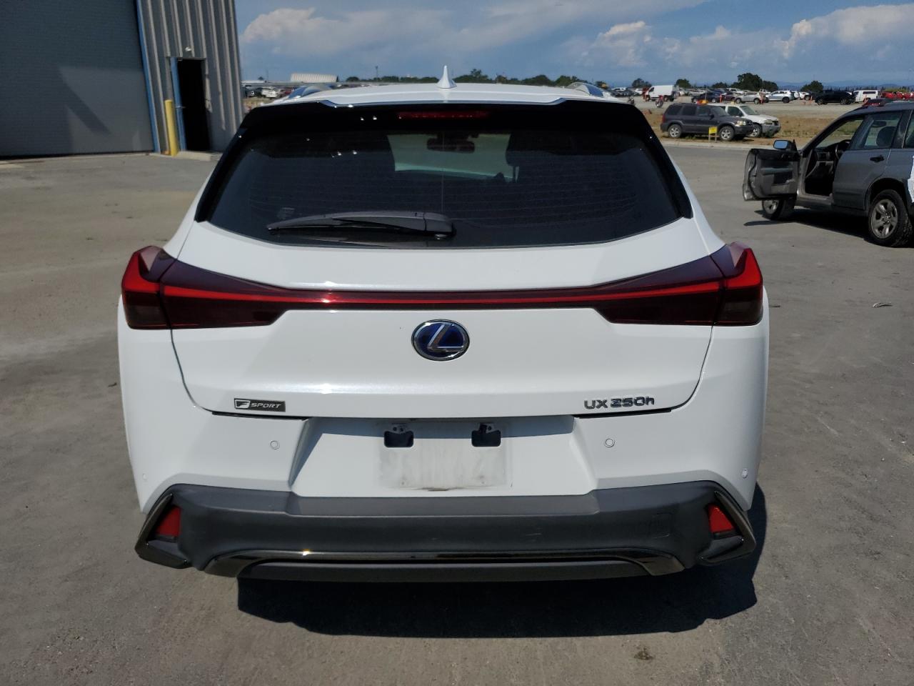 2021 Lexus Ux 250H VIN: JTHE9JBH0M2043962 Lot: 62220935