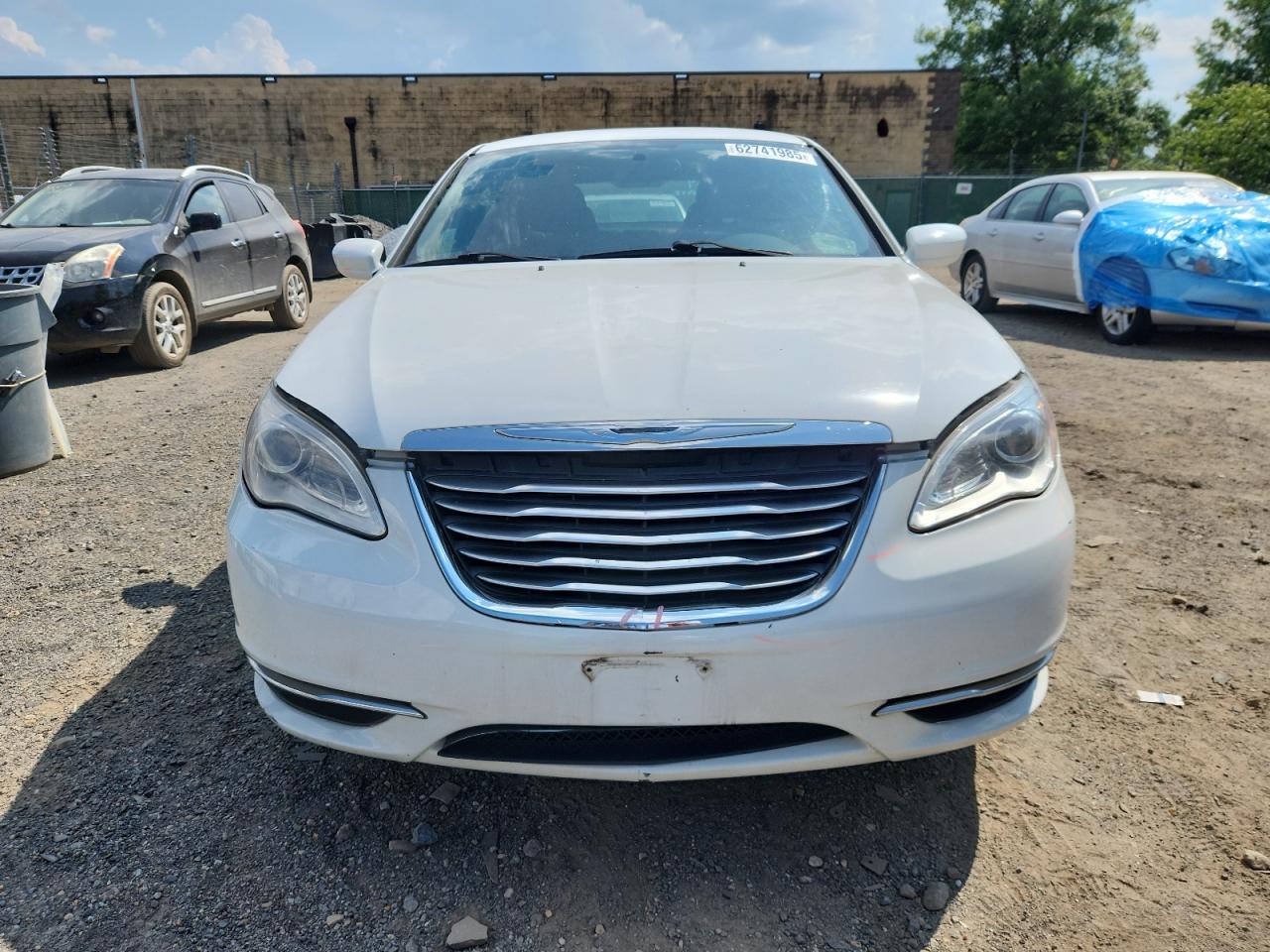 CHRYSLER 200 2014 VIN 1C3CCBAB0EN122260 фото 5