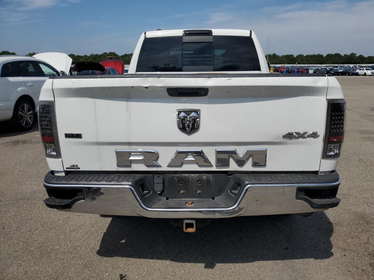 2017 Ram 1500 Slt VIN: 1C6RR7TT2HS807803 Lot: 61946035