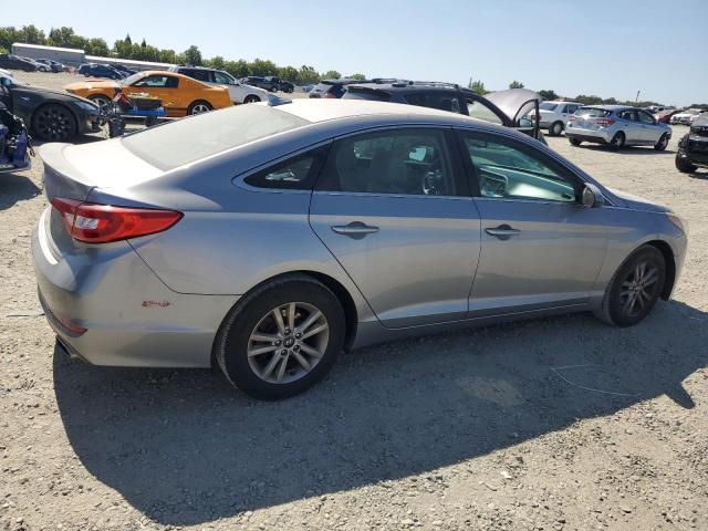 Sedans HYUNDAI SONATA 2016 Srebrny