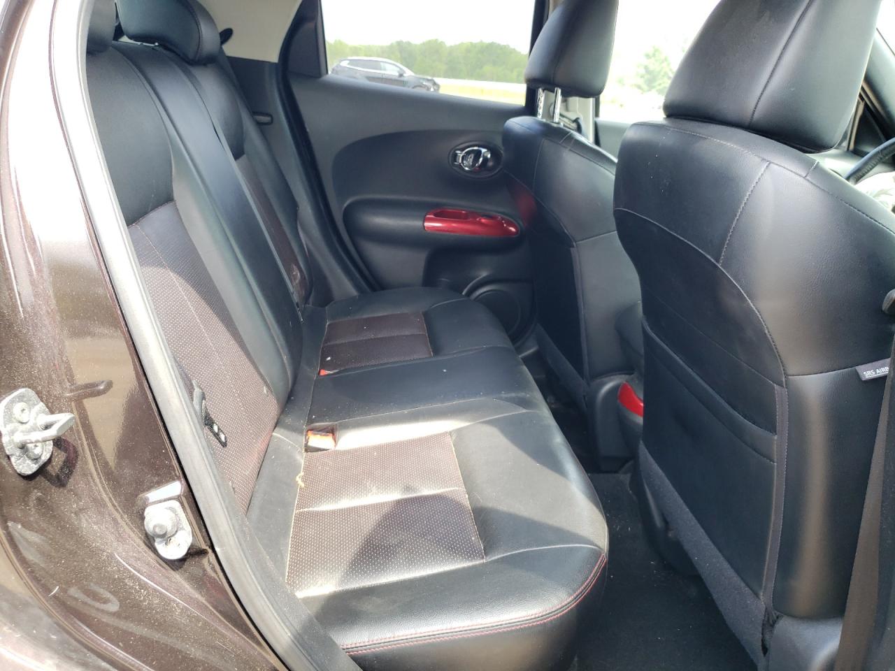 2014 Nissan Juke S VIN: JN8AF5MR2ET359773 Lot: 62833305