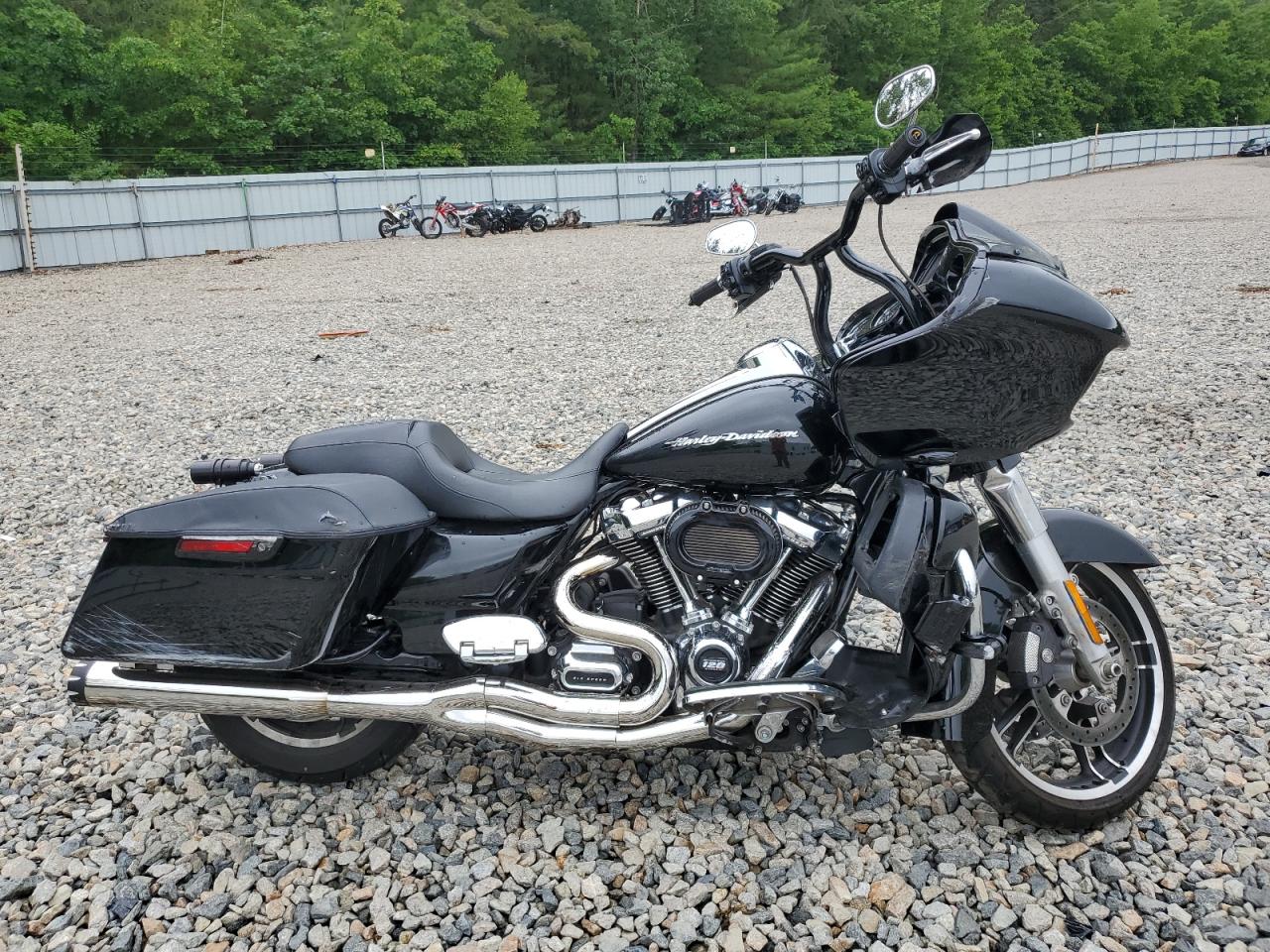Lyman, ME에서 판매 중인 2017 Harley-Davidson Fltrxs Road Glide Special - All Over