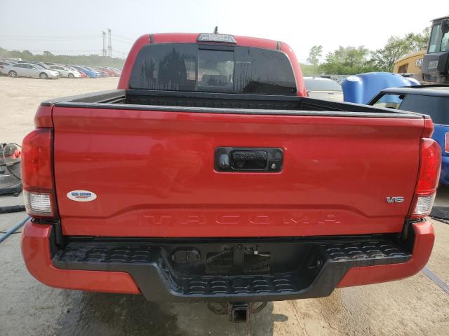  TOYOTA TACOMA 2018 Червоний