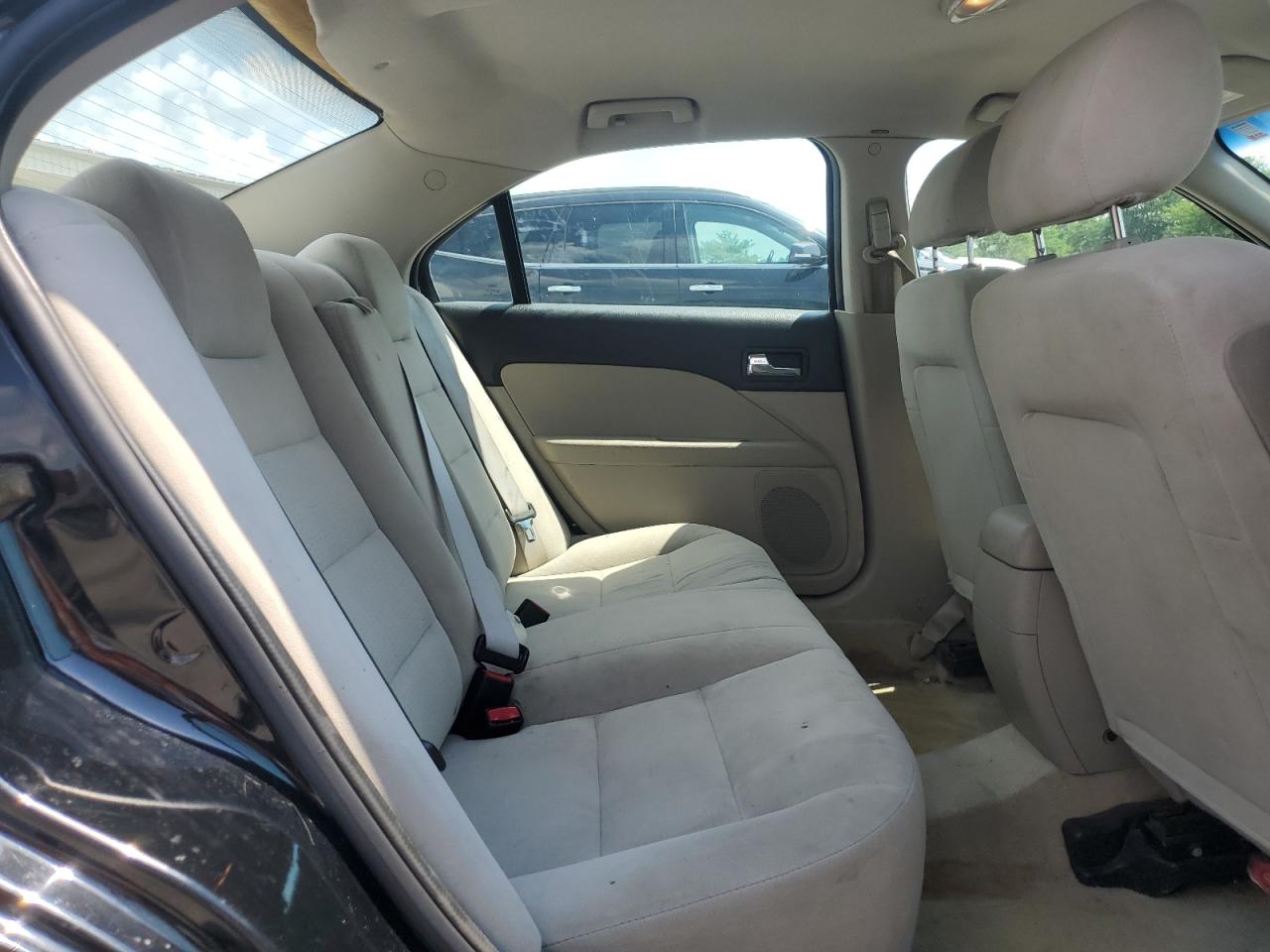 2007 Ford Fusion S VIN: 3FAHP06Z07R241304 Lot: 62931695