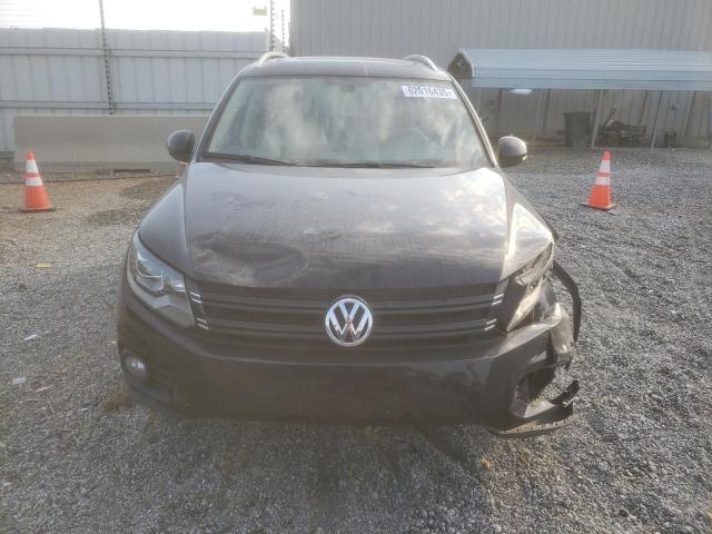  VOLKSWAGEN TIGUAN 2016 Czarny