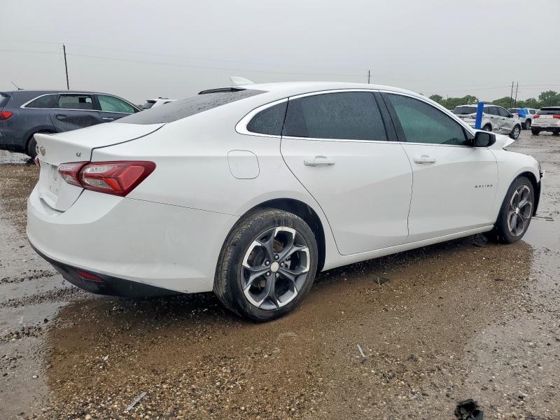  CHEVROLET MALIBU 2022 Biały