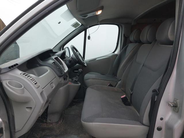 2013 VAUXHALL VIVARO 270