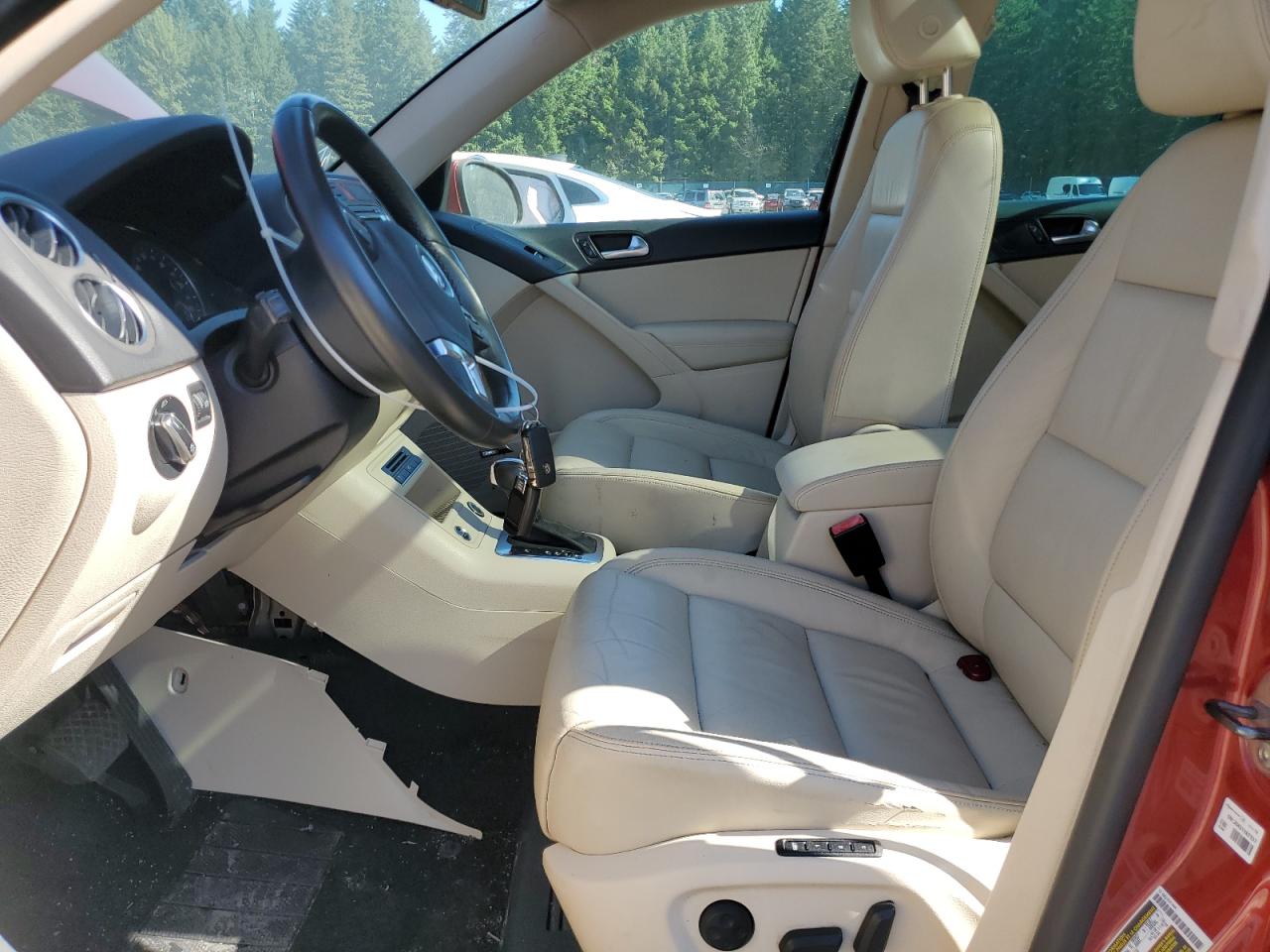 2011 Volkswagen Tiguan S VIN: WVGBV7AX9BW001397 Lot: 63137055