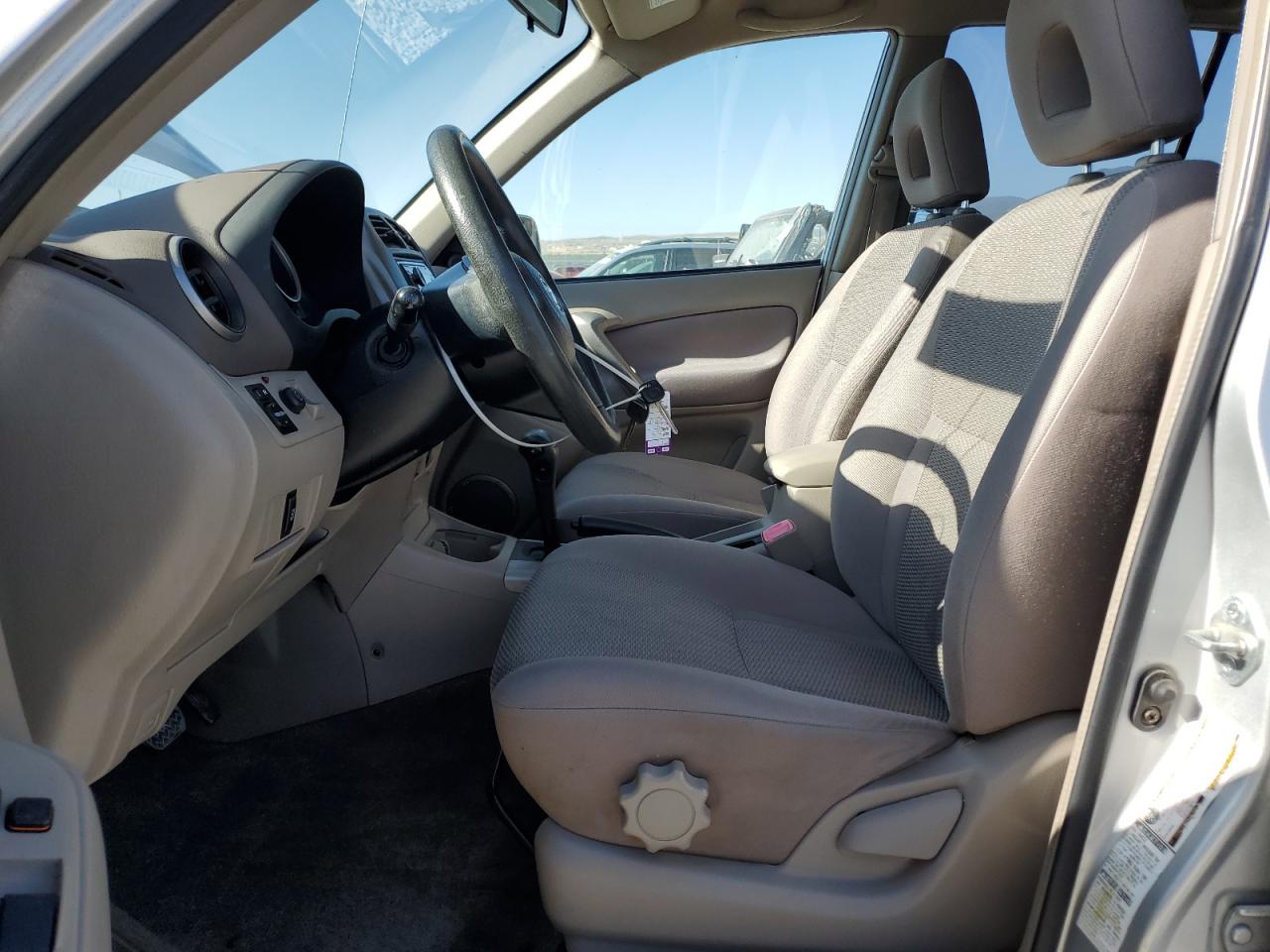 2004 Toyota Rav4 VIN: JTEHD20V840023946 Lot: 61101755