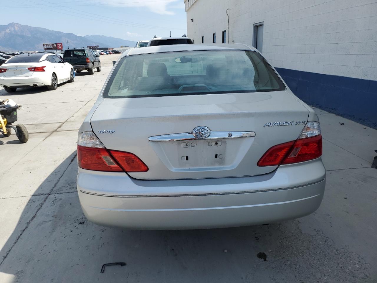 2004 Toyota Avalon Xl VIN: 4T1BF28B84U379865 Lot: 60250465