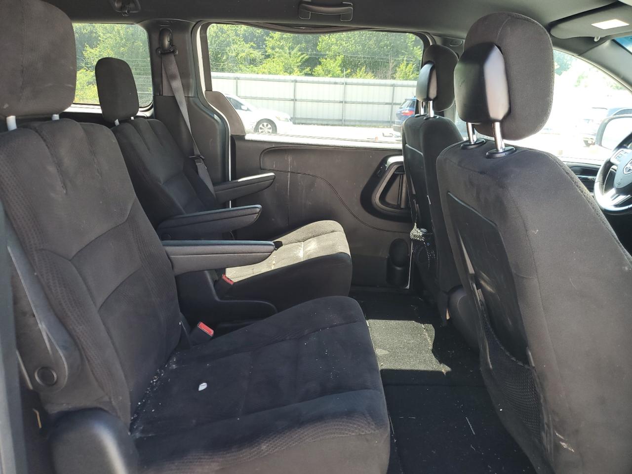 2015 Dodge Grand Caravan Se VIN: 2C4RDGBG1FR517563 Lot: 59764875