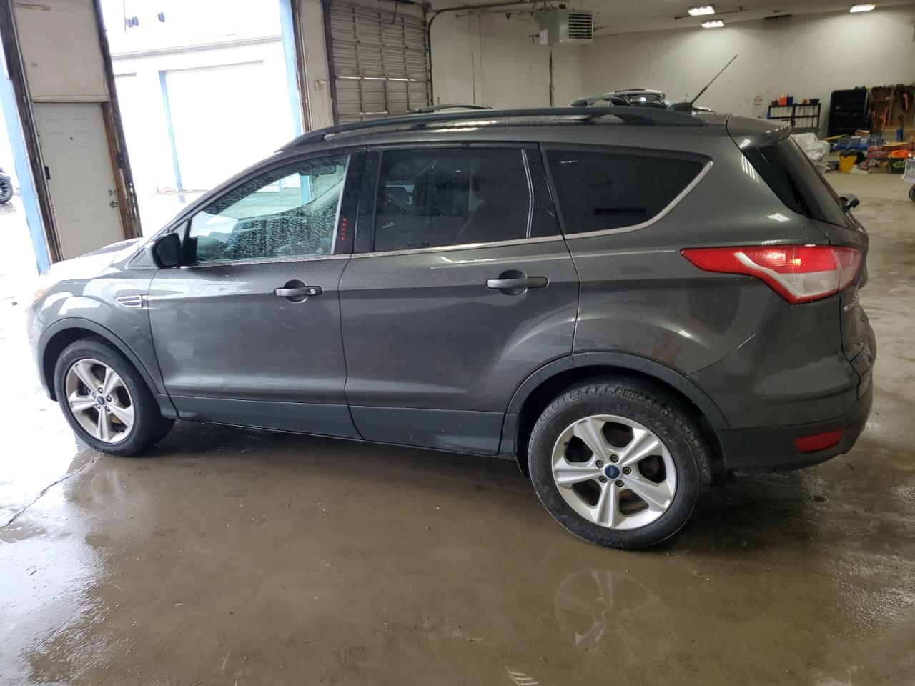 FORD ESCAPE 2015 VIN 1FMCU0G93FUA49194 фото 2