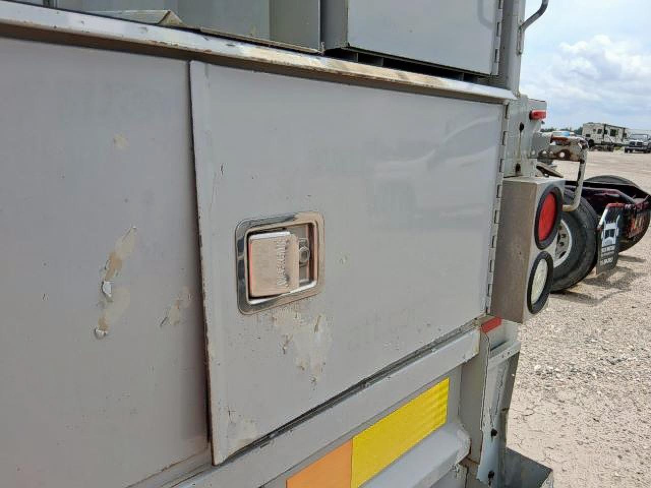 2008 Ford F350 Srw Super Duty VIN: 1FDWF30548EC89545 Lot: 46751155